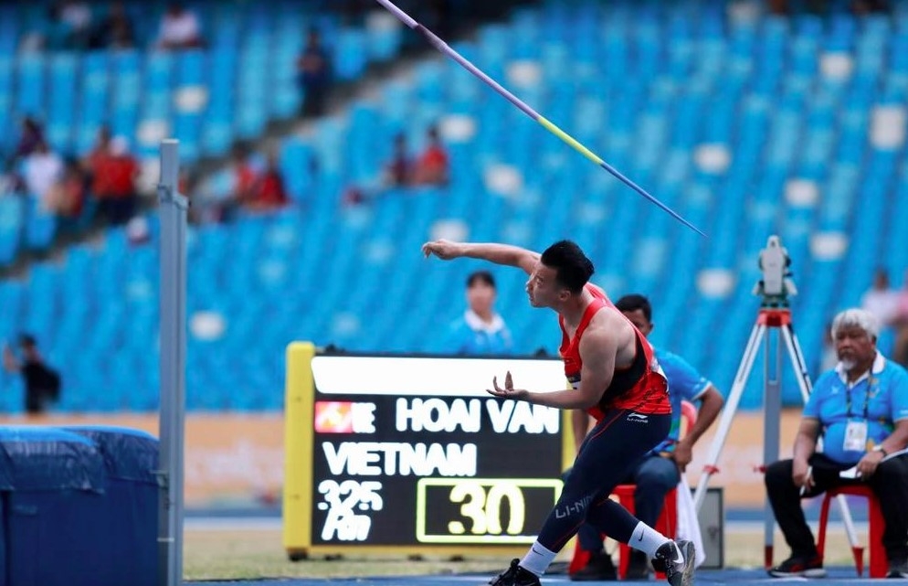 Vietnamese athletes in Singapore for open track-and-field championships